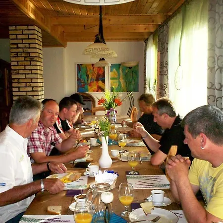 Pensión Ubytovanie Levandula Moravske Kracany